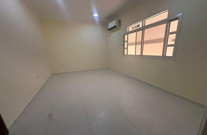 Apartment - Studio - 1 Bathroom for rent in Al Gharrafa - Al Gharrafa - Doha