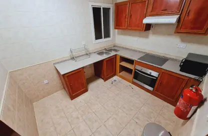 Apartment - 2 Bedrooms - 3 Bathrooms for rent in Fereej Abdul Aziz - Fereej Abdul Aziz - Doha