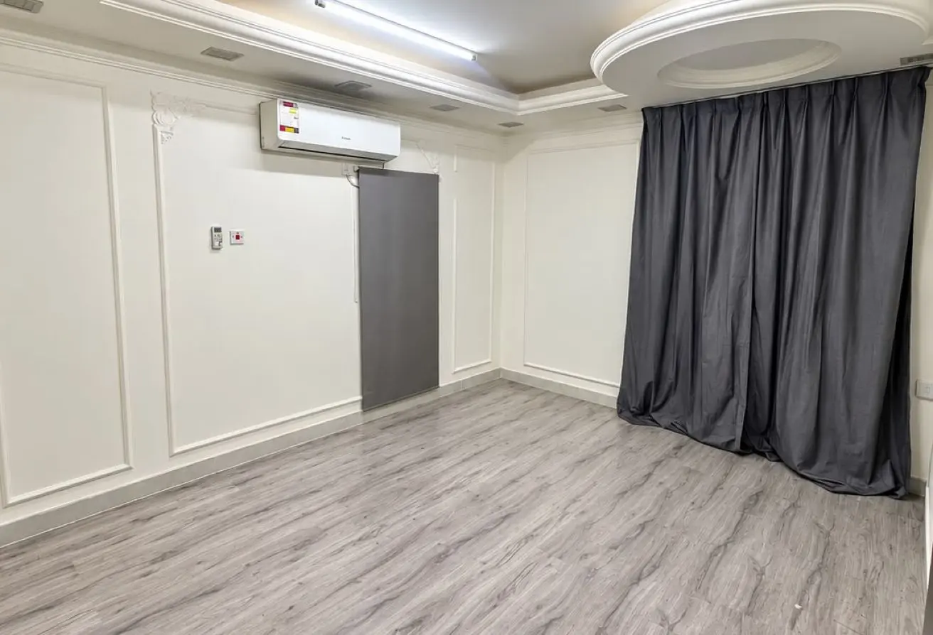 63808313 - Property Main Image