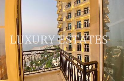 Apartment - 3 - 4 for rent in Floresta Gardens - Floresta Gardens - The Pearl Island - Doha Apartment - 3 - 4 for rent in Floresta Gardens - Floresta Gardens - The Pearl Island - Doha