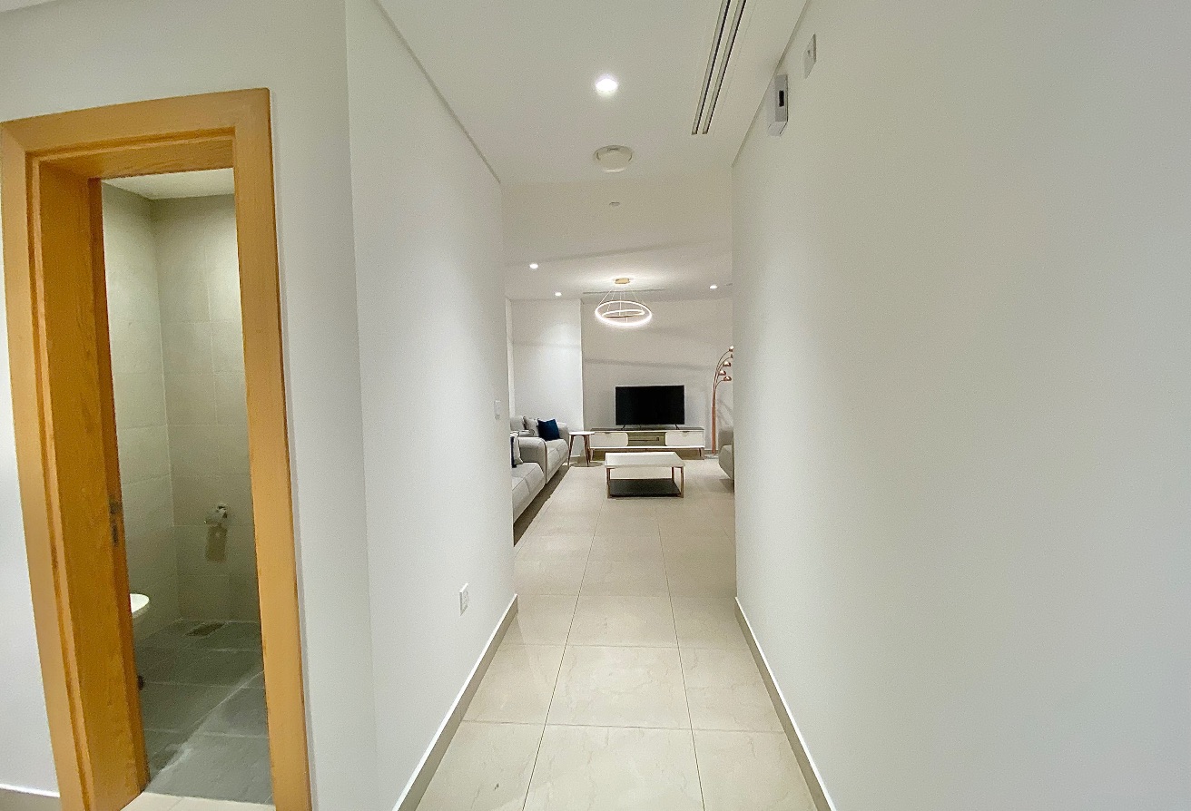 Luxury 2BHK + Maid | Sea View | Double Balcony thumbnail 17