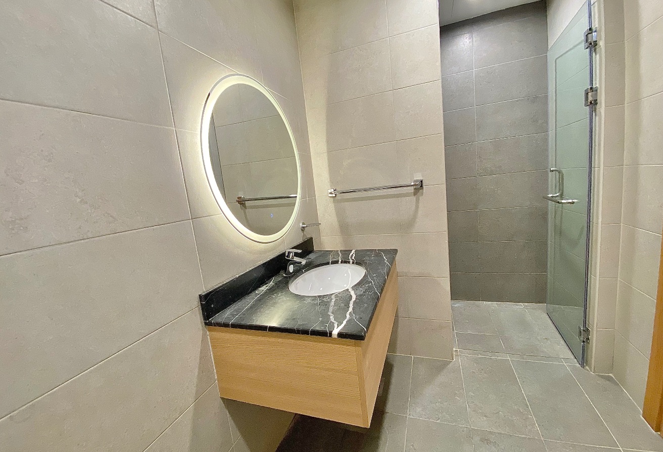 Luxury 2BHK + Maid | Sea View | Double Balcony thumbnail 21