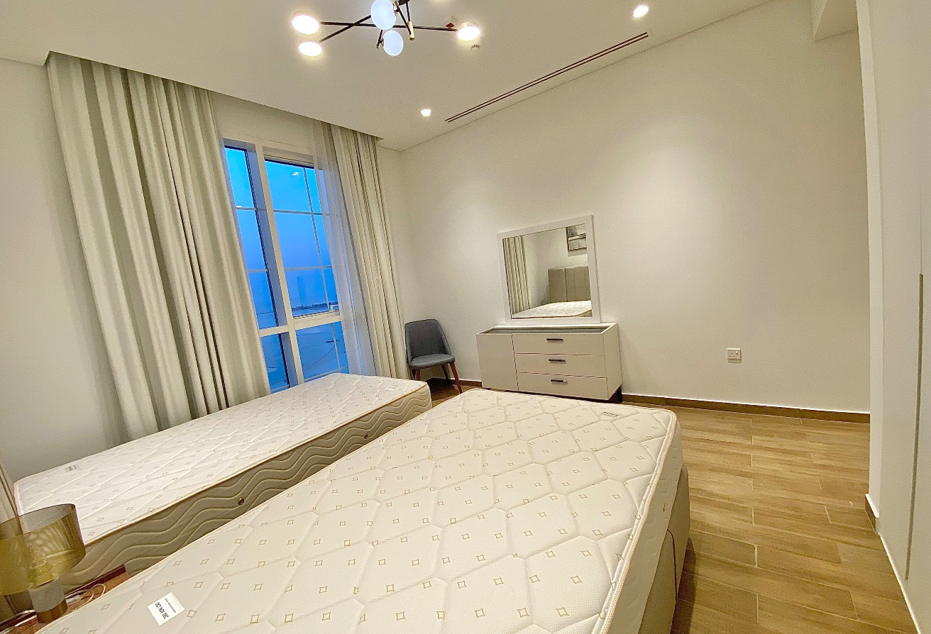 Luxury 2BHK + Maid | Sea View | Double Balcony thumbnail 9