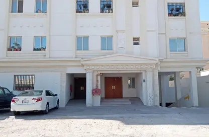 Apartment - 2 Bedrooms - 2 Bathrooms for rent in Al Wakra - Al Wakrah - Al Wakra