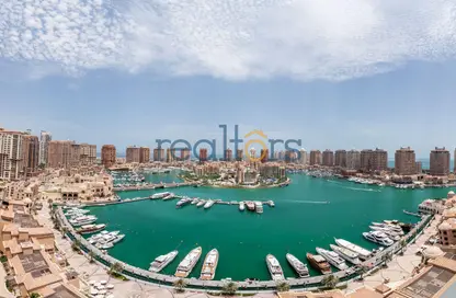 شقة - 2 غرف نوم - 3 حمامات للبيع في طريق بورتو الشرقي - بورتو أرابيا - جزيرة اللؤلؤة - الدوحة