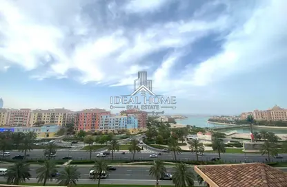 شقة - 2 غرف نوم - 3 حمامات للبيع في طريق بورتو الغربي - بورتو أرابيا - جزيرة اللؤلؤة - الدوحة
