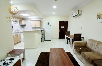 Apartment - 1 Bedroom - 1 Bathroom for rent in Umm Ghuwailina 4 - Umm Ghuwailina - Doha