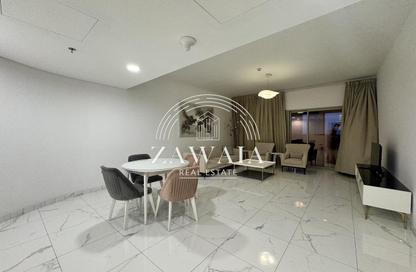 Apartment - 1 Bedroom - 3 Bathrooms for rent in West Bay Tower - West Bay - West Bay - Doha Apartment - 1 Bedroom - 3 Bathrooms for rent in West Bay Tower - West Bay - West Bay - Doha