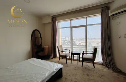 Apartment - 1 Bedroom - 1 Bathroom for rent in Umm Ghuwailina 4 - Umm Ghuwailina - Doha