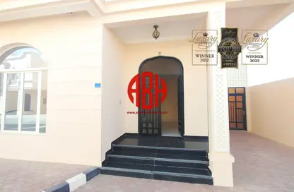 وحدات مُجمعة للإيجار - 6 غرف نوم - 5 حمامات للايجار في أم صلال محمد - مدينة أم صلال - الدوحة