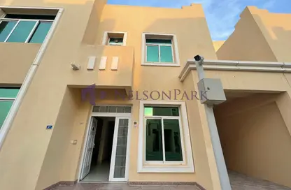 فيلا - 5 غرف نوم - 5 حمامات للايجار في إزغاوا - إزغاوا - الدوحة