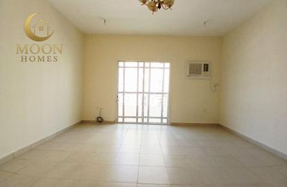 Apartment - 2 Bedrooms - 2 Bathrooms for rent in Al Mansoura - Al Mansoura - Doha
