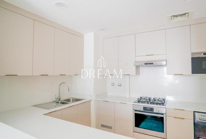 983769 - Property Image 3