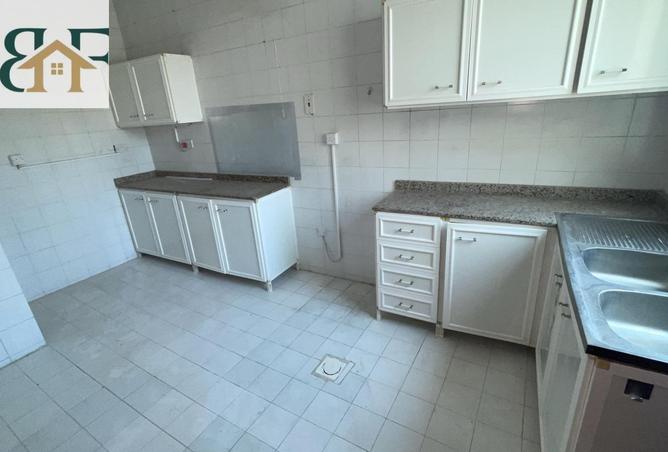 57779082 - Property Image 3