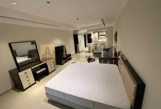 64112385 - Property Image 2