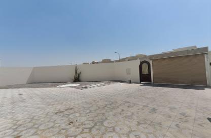 Apartment - 1 Bedroom - 1 Bathroom for rent in Ain Khaled Villas - Ain Khaled - Doha