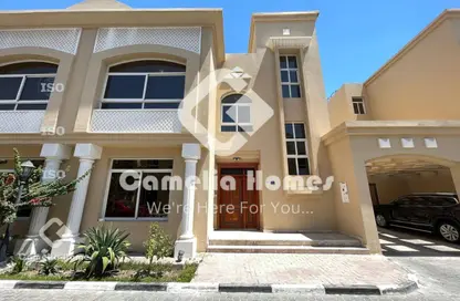 Villa - 4 Bedrooms - 4 Bathrooms for rent in Muraikh - AlMuraikh - Doha