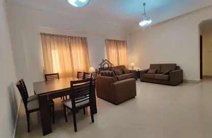 شقة - 2 غرف نوم - 2 حمامات للايجار في شارع انس - فريج بن محمود الشمالي - فريج بن محمود - الدوحة