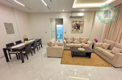 Apartment - 2 - 3 for rent in Ramada Commercial Building - Al Rawabi Street - Al Muntazah - Doha
