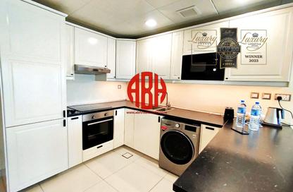 Apartment - 2 Bedrooms - 2 Bathrooms for rent in Bin Omran 28 - Fereej Bin Omran - Doha