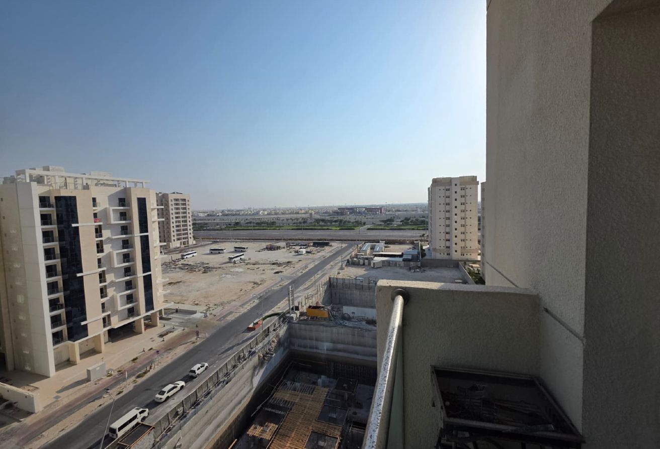 luxurious 1 BHK I FF I EXL I POOL & GYM I Balcony thumbnail 14
