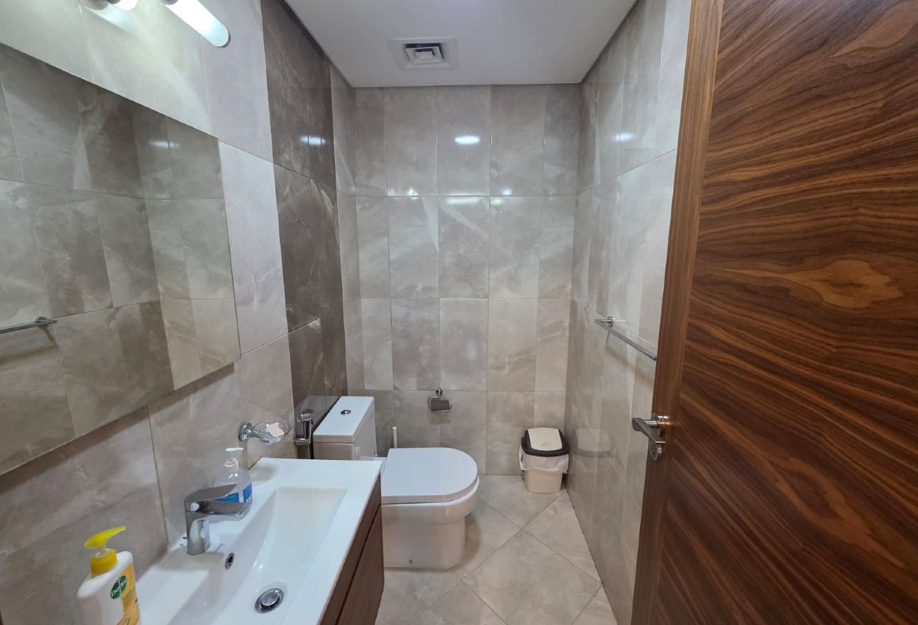 luxurious 1 BHK I FF I EXL I POOL & GYM I Balcony thumbnail 9
