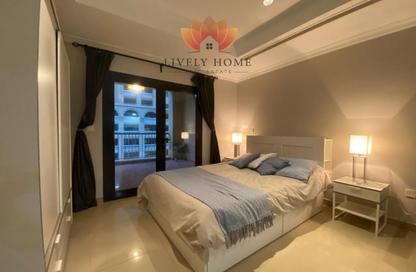 Apartment - Studio - 1 for rent in East Porto Drive - Porto Arabia - The Pearl Island - Doha