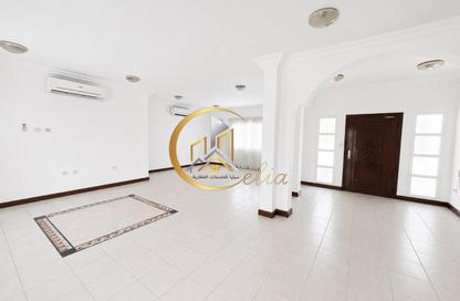 Compound - 3 Bedrooms - 5 Bathrooms for rent in Bliss Gardens - New Salata - Salata - Doha