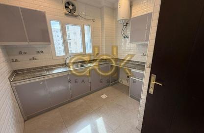 Apartment - 2 Bedrooms - 2 Bathrooms for rent in Fereej Bin Mahmoud North - Fereej Bin Mahmoud - Doha