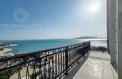 Apartment - 2 Bedrooms - 4 Bathrooms for rent in Floresta Gardens - Floresta Gardens - The Pearl Island - Doha