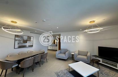 Apartment - 3 Bedrooms - 5 Bathrooms for rent in Floresta Gardens - Floresta Gardens - The Pearl Island - Doha