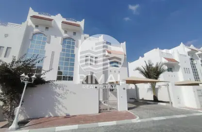 Compound - 4 Bedrooms - 3 Bathrooms for rent in Ain Khaled Villas - Ain Khaled - Doha