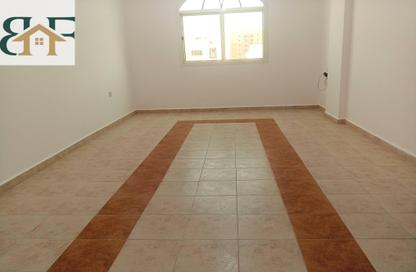 Apartment - 2 Bedrooms - 2 Bathrooms for rent in Al Mansoura - Doha