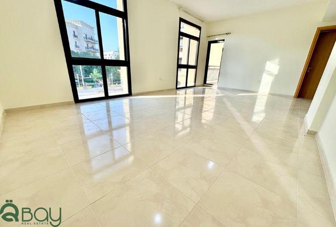 58254439 - Property Main Image