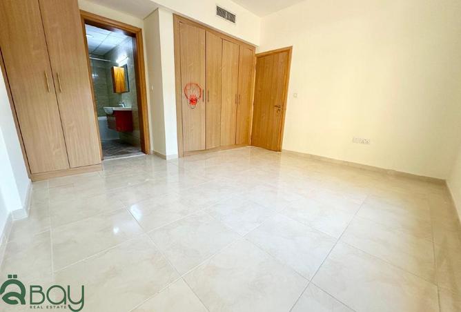 58254439 - Property Image 2