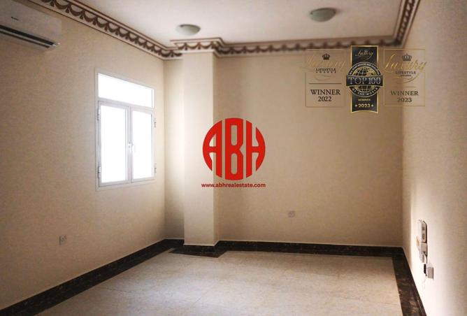 54442226 - Property Image 2