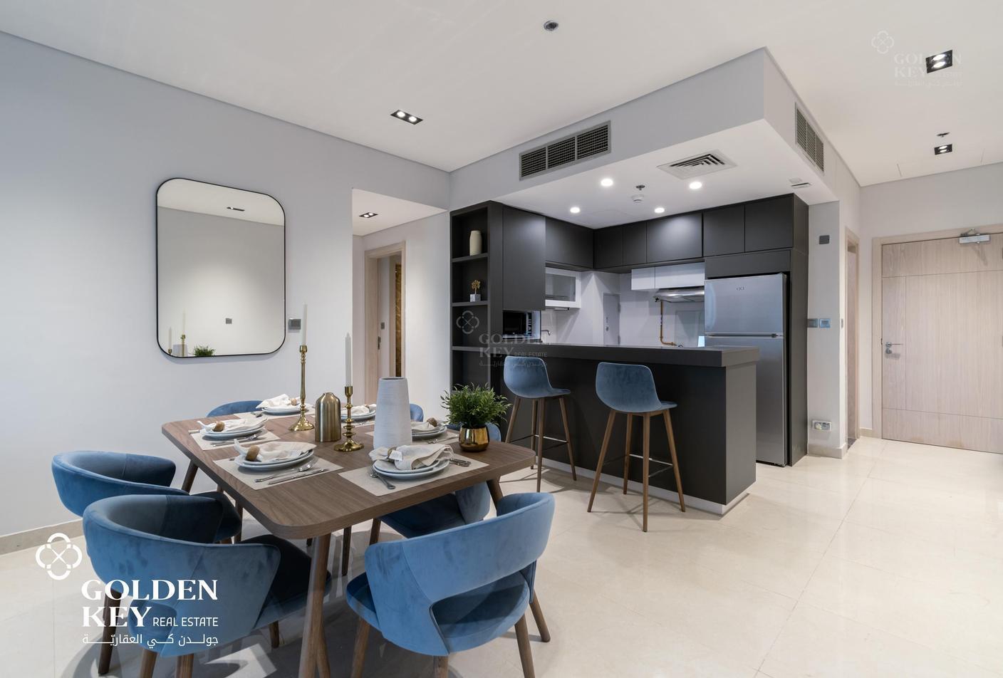 Luxurious 2BR+ Balcony| Full Furnished| Marina