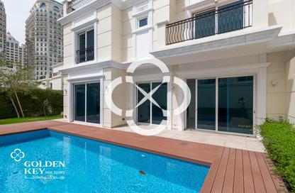 Villa - 6 Bedrooms - 7 Bathrooms for rent in The Garden - Floresta Gardens - The Pearl Island - Doha