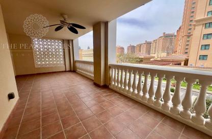 Apartment - 1 Bedroom - 2 Bathrooms for rent in West Porto Drive - Porto Arabia - The Pearl Island - Doha