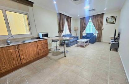 Apartment - 1 Bedroom - 1 Bathroom for rent in Old Salata - Salata - Doha