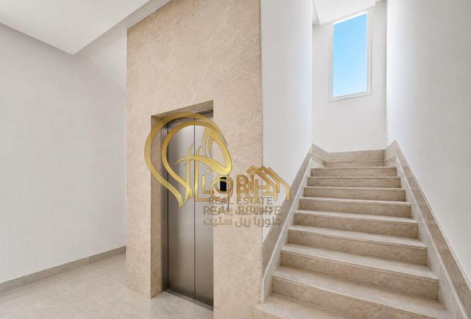 57406687 - Property Image 2