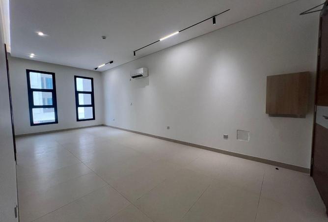 51672851 - Property Image 3