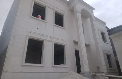 فيلا - 8 غرف نوم - 8 حمامات للبيع في إزغاوا - إزغاوا - الدوحة