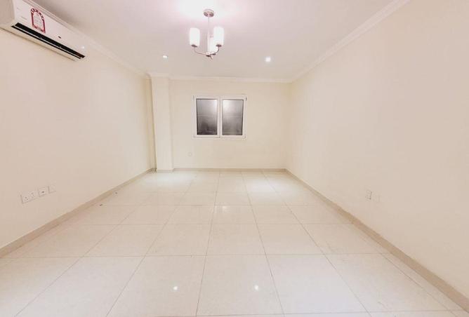 1010789 - Property Image 2