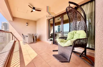 Apartment - 2 Bedrooms - 3 Bathrooms for rent in Tower 13 - Porto Arabia - The Pearl Island - Doha