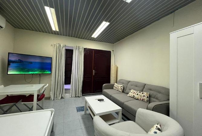 1021837 - Property Image 2