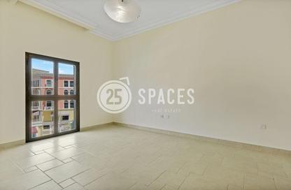 Apartment - 1 Bedroom - 2 Bathrooms for sale in Chateau - Qanat Quartier - The Pearl Island - Doha Apartment - 1 Bedroom - 2 Bathrooms for sale in Chateau - Qanat Quartier - The Pearl Island - Doha