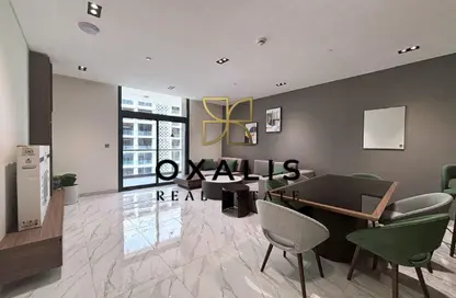 شقة - 2 غرف نوم - 3 حمامات للايجار في عرض البوليفارد - مدينة الياسمين - الوسيل