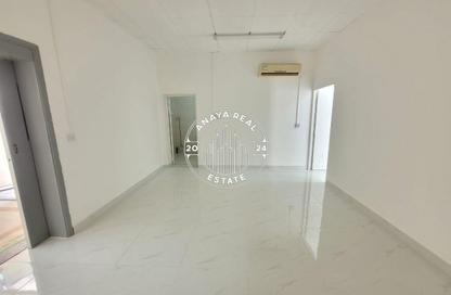 Villa - 1 Bedroom - 1 Bathroom for rent in Al Dafna - Al Dafna - Doha