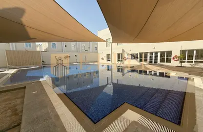 فيلا - 5 غرف نوم - 5 حمامات للايجار في شارع الوعب - الوعب - الدوحة